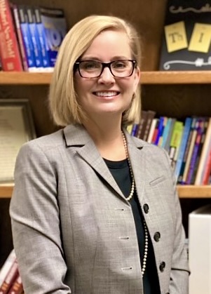 Photo of Dr. Toni Hicks Photo of Dr. Toni Hicks